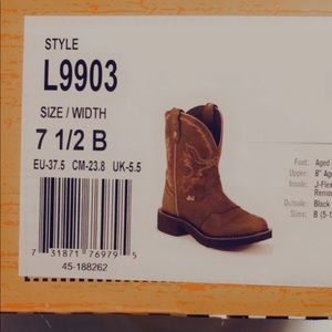 Women work boots practically new size 7&1/2